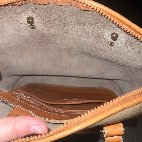 Vintage Dooney & Bourke Norfolk Beige and Brown Satchel - Picture 4 of 13